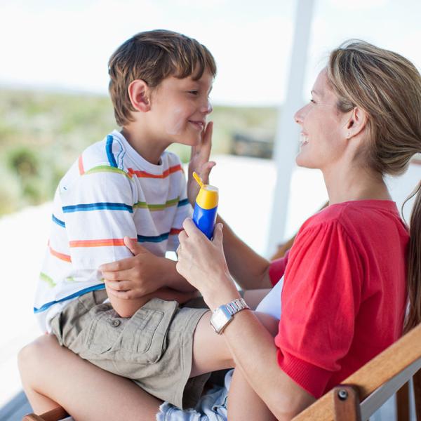 What you need to know about sunscreen and skin protection from HonorHealth